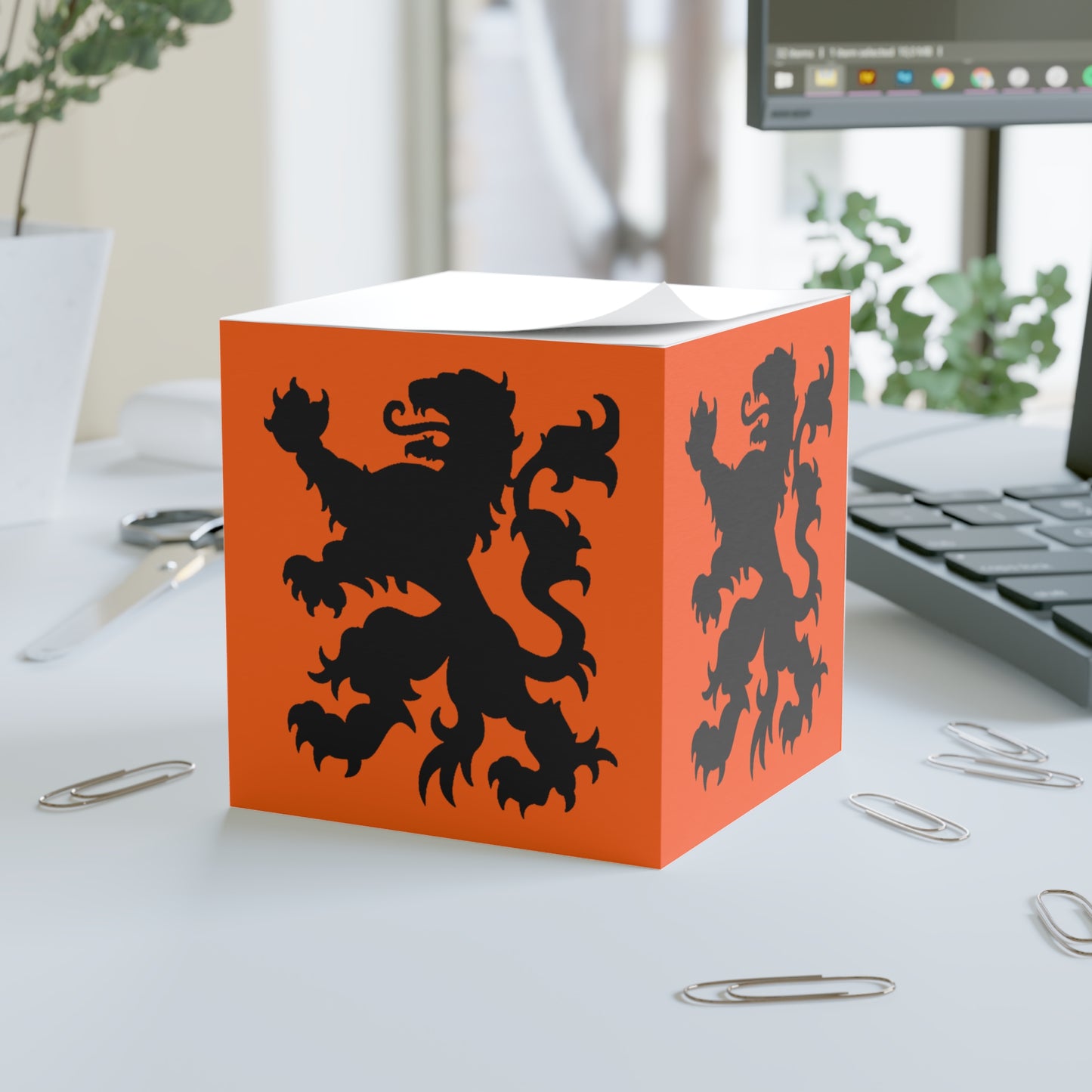 Dutch Sticky Notes Cube - Ideal for Office, Gift, Decor, Stationery, Classroom