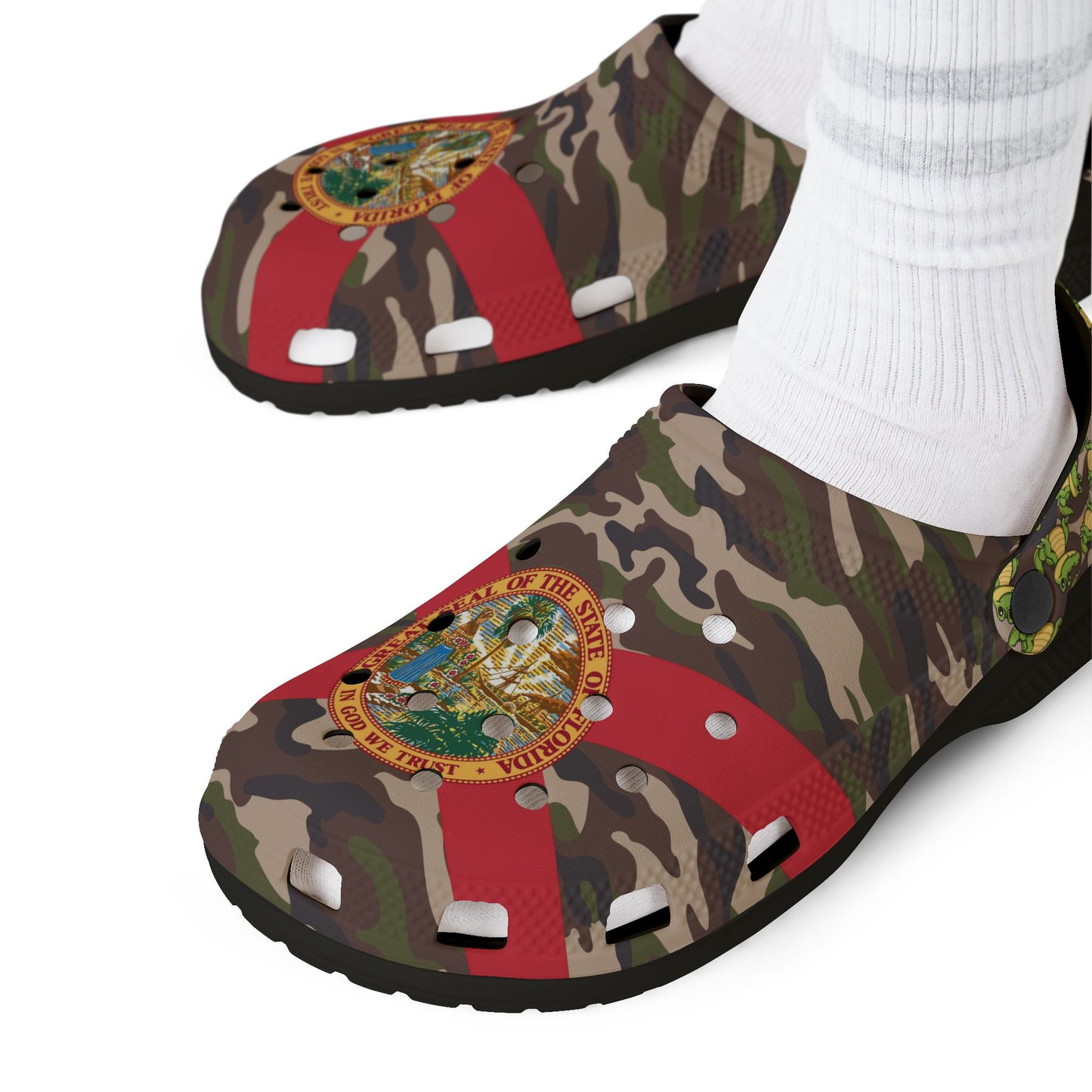 Florida Gator Camo Crocolookalikes, Comfortable Garden Footwear, Unique Outdoor Slip-Ons, Trendy Beach Shoes, Summer Essentials, Ideal Gift [...]