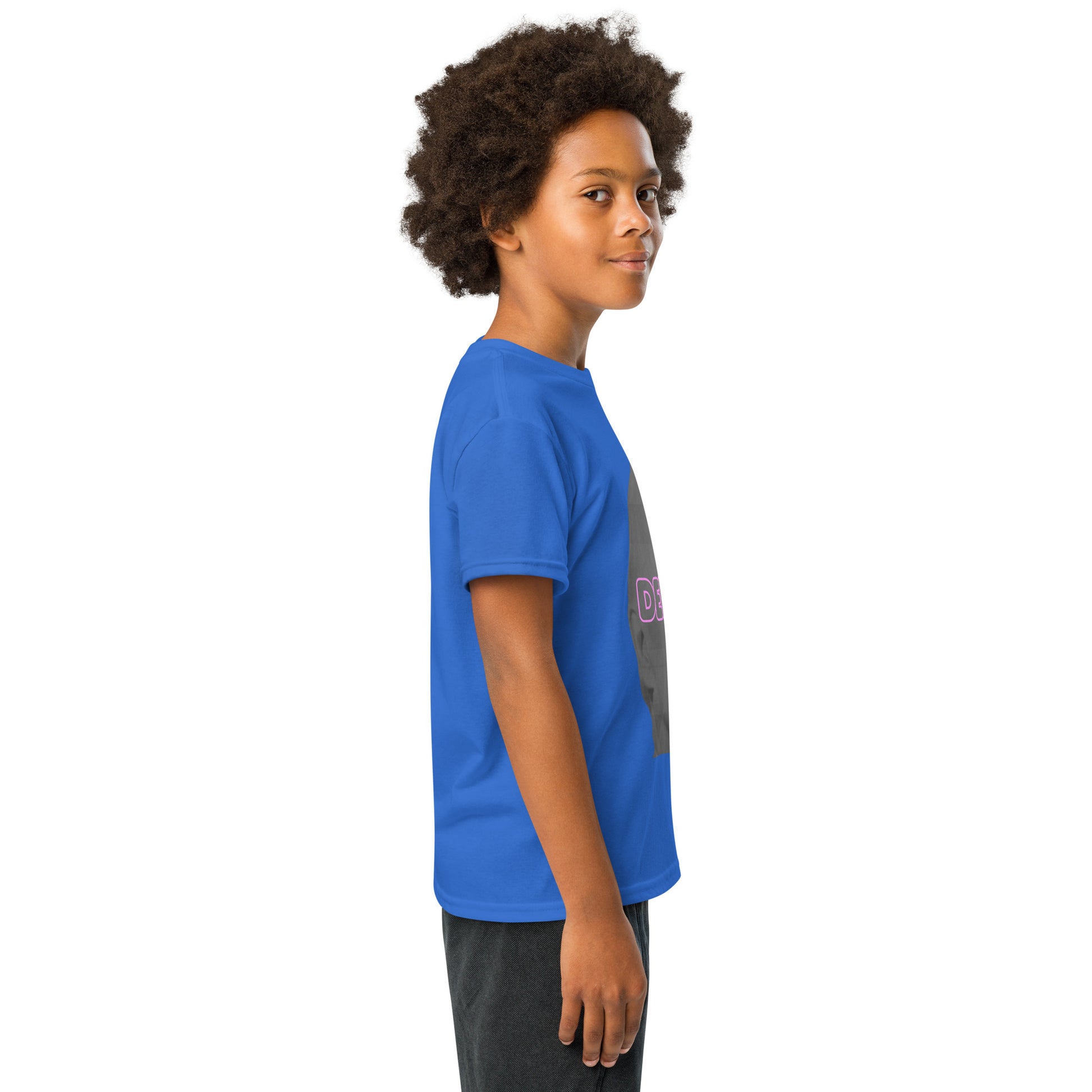 Right side view of royal blue Delulu tee on smiling kid, edge of pink "DELULU" print peeking